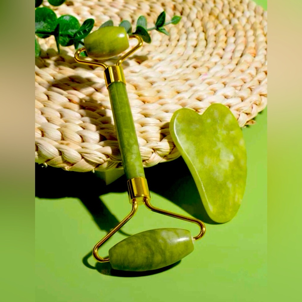 COPY - COPY - COPY - COPY - Gua Sha facial tool